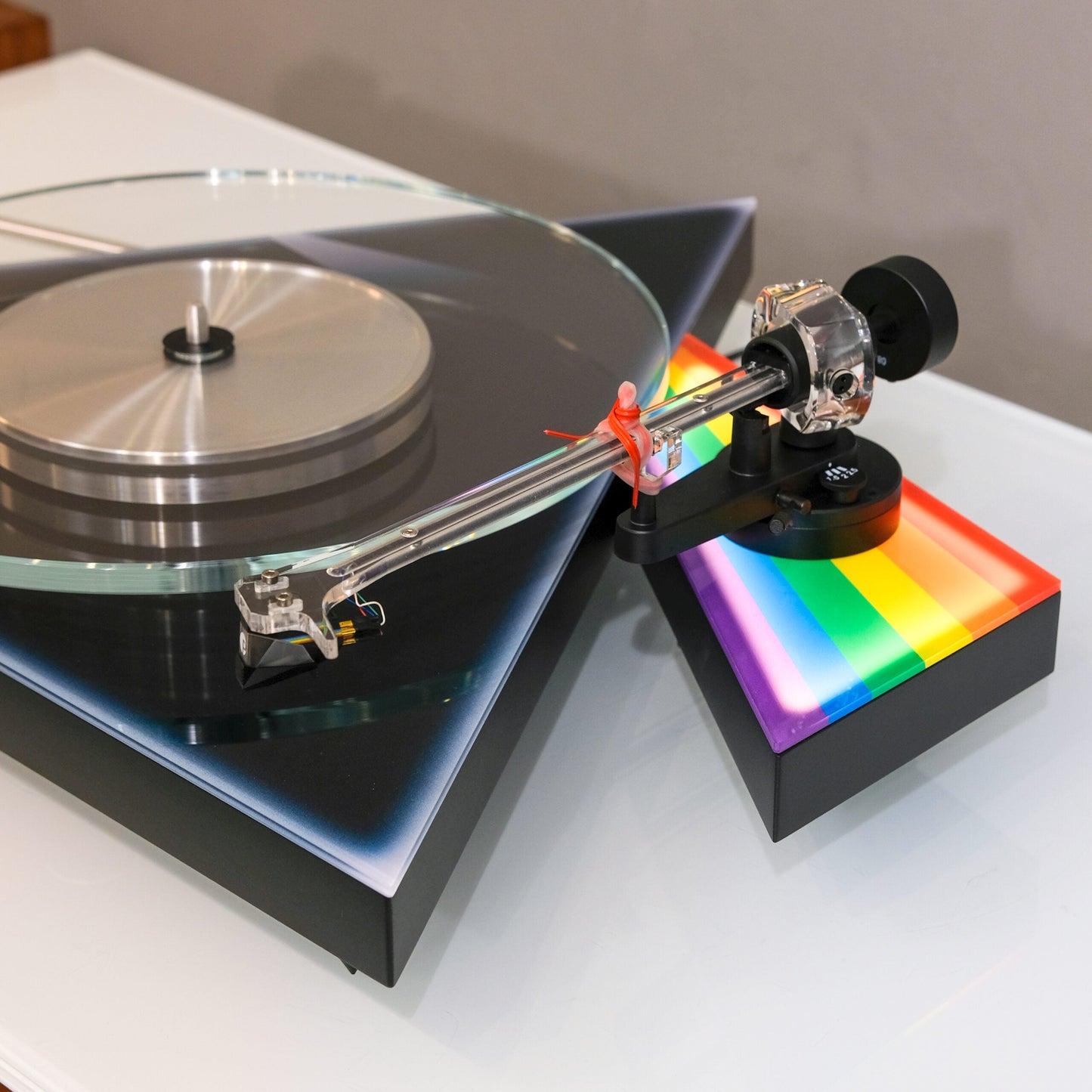 🌙 The Dark Side of The Moon Turntable